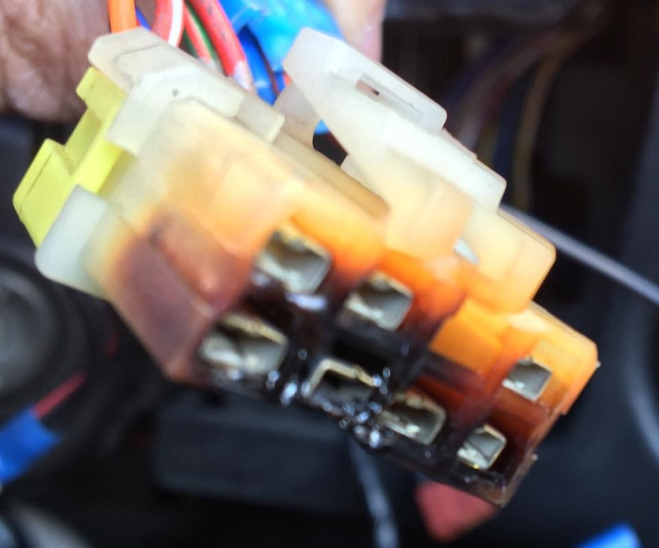 Nissan Skyline R32 Headlight Switch Connector – Supertec Racing